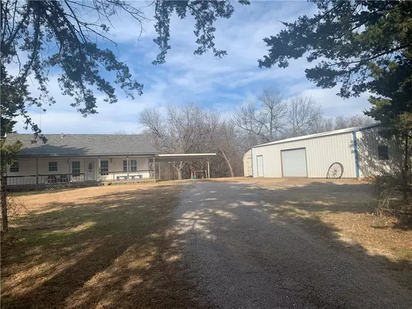 Pauls Valley, OK 73075,41183 E County Road 1510