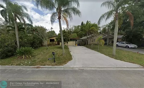 4882 Lincoln Rd, Delray Beach, FL 33445