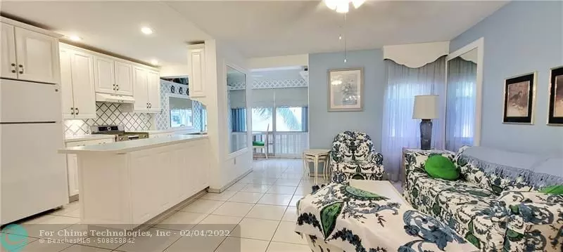 17560 Atlantic Blvd  #318, Sunny Isles Beach, FL 33160