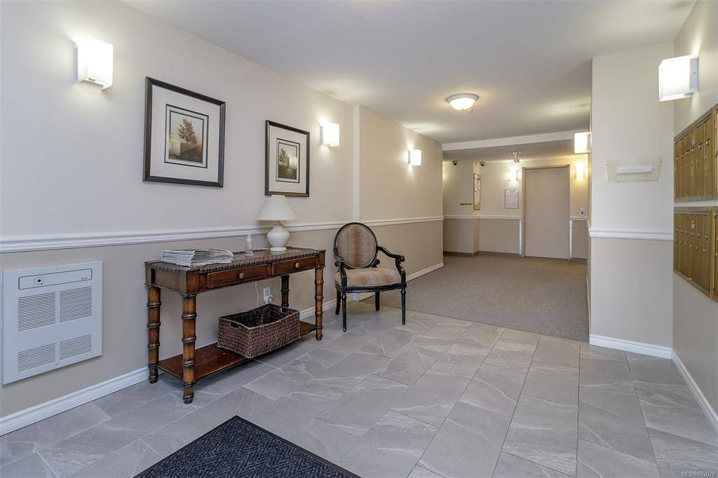 Nanaimo, BC V9S 5T4,1631 Dufferin Cres #103