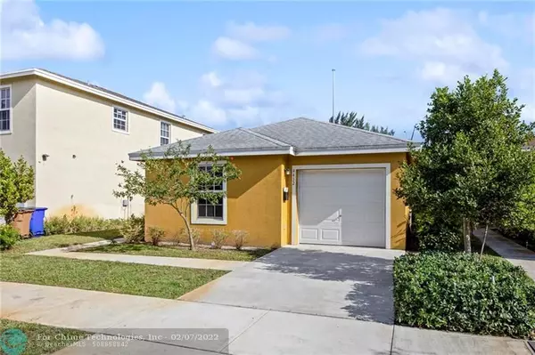 4432 NW 1st Ter, Deerfield Beach, FL 33064