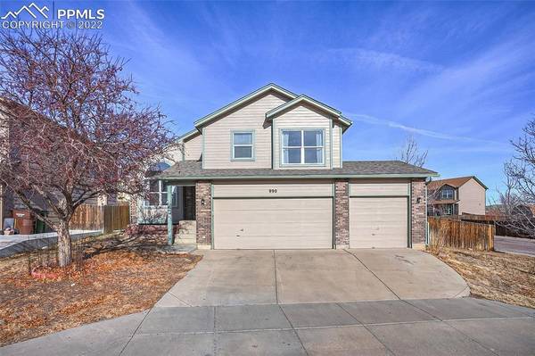 990 LORDS HILL DR, Fountain, CO 80817