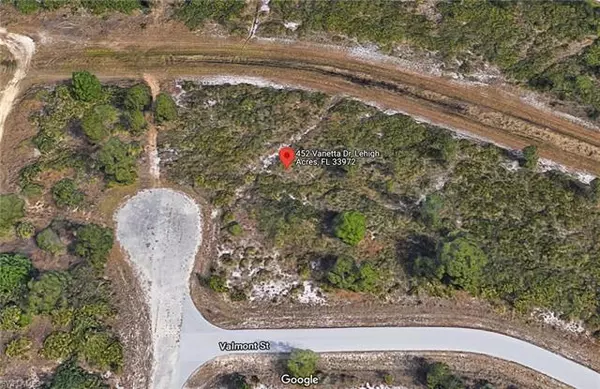 Lehigh Acres, FL 33972,452 Vanetta DR