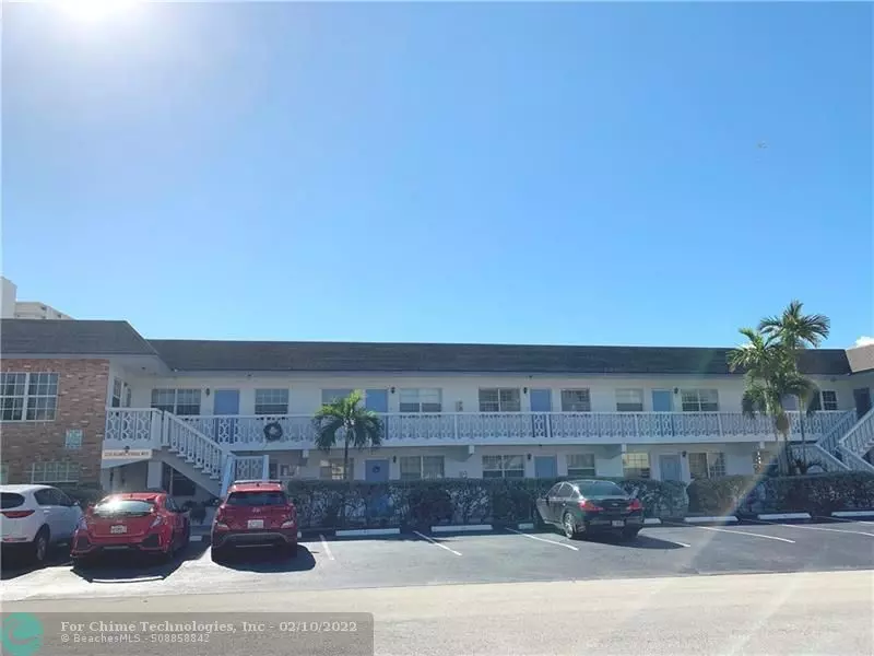 3220 NE 10th St  #12, Pompano Beach, FL 33062