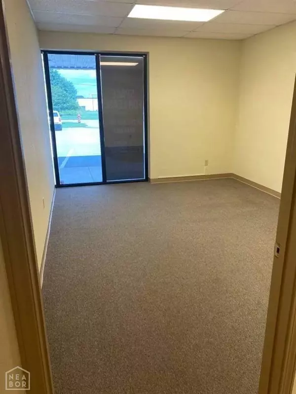 Jonesboro, AR 72401,1413 Marketplace