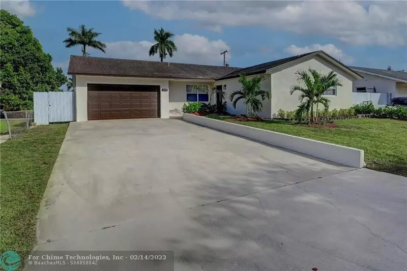 1715 SW 97th Ter, Miramar, FL 33025