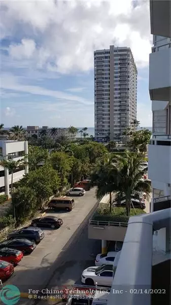 Hallandale Beach, FL 33009,1965 S Ocean Dr  #4b