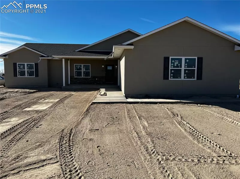 712 W McCulloch BLVD, Pueblo West, CO 81007