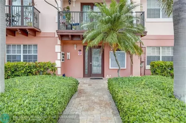 Lauderdale By The Sea, FL 33308,4525 Poinciana St  #8