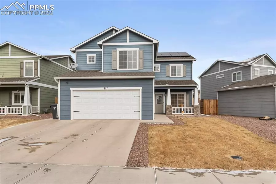 917 Silverqueen RD, Pueblo, CO 81008