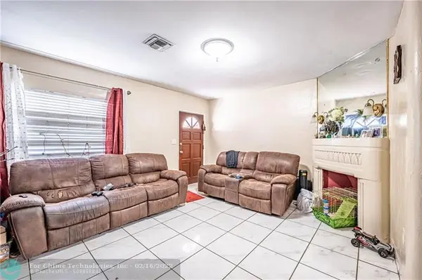 Miami, FL 33142,1721 NW 31st St