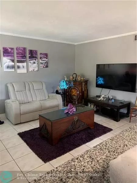 Wilton Manors, FL 33334,3050 NE 5th Ter  #14