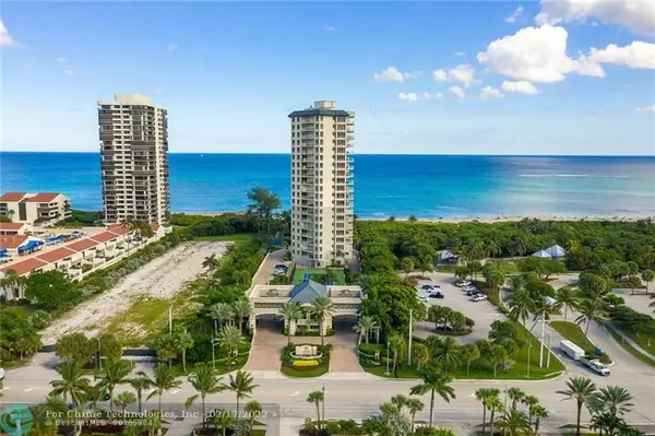 Singer Island, FL 33404,3920 N Ocean Drive  #15A