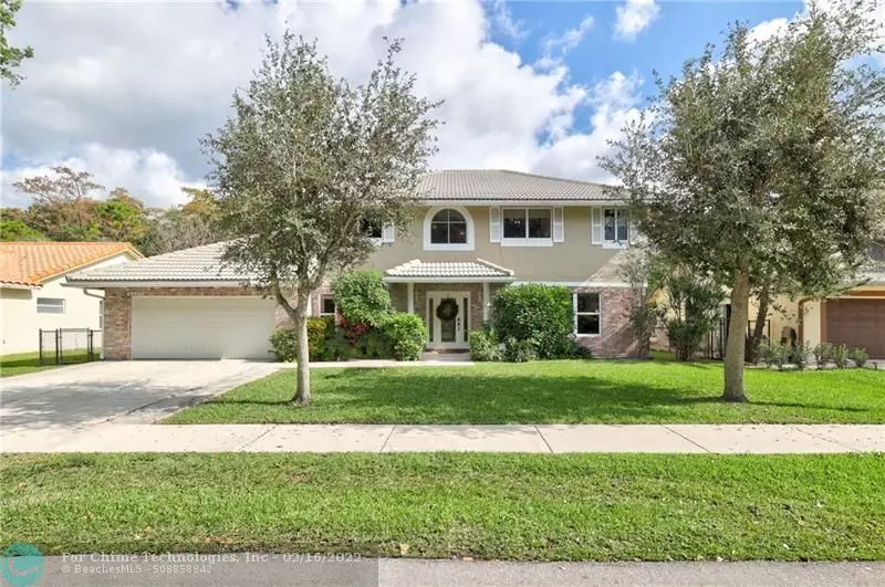 4990 NW 44th Ave, Coconut Creek, FL 33073