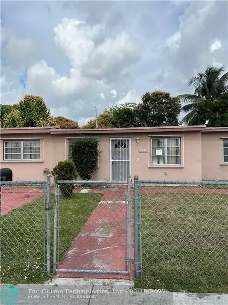 2545 NW 156th St, Miami Gardens, FL 33054