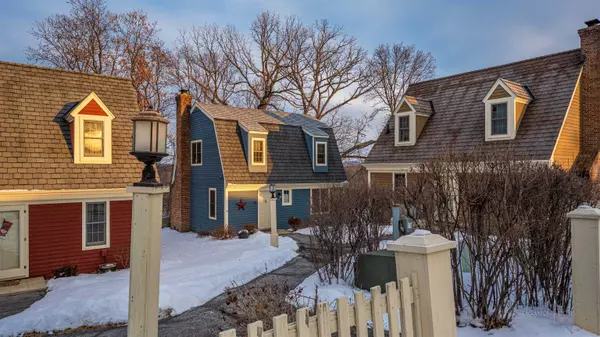 12 Settler Lane, Galena, IL 61036