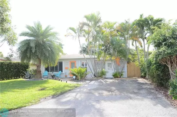 724 NE 15th Ct, Fort Lauderdale, FL 33304