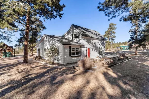 2320 Rampart Range RD, Woodland Park, CO 80863