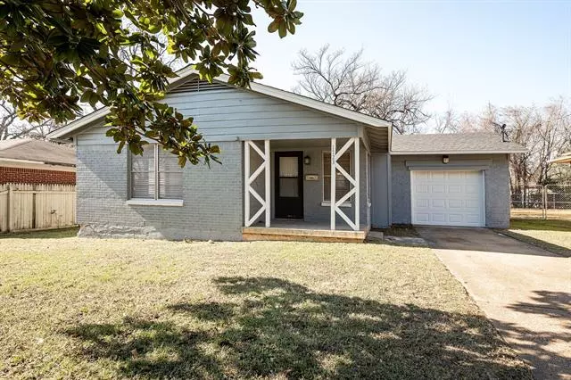 1723 Robinson Street, Irving, TX 75060