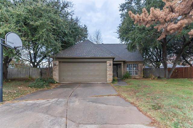 7613 Honeybee Court, Fort Worth, TX 76137