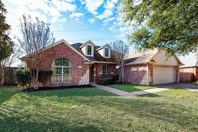 6034 Bentwood Drive, Midlothian, TX 76065