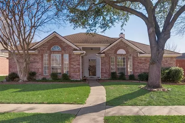 2006 Oak Bend Lane, Garland, TX 75040