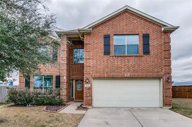 1520 Quail Springs Circle, Fort Worth, TX 76177