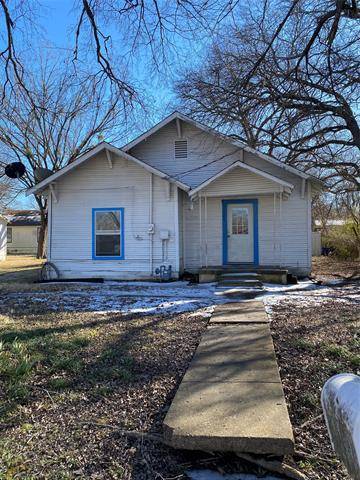 703 W 12th Street, Bonham, TX 75418