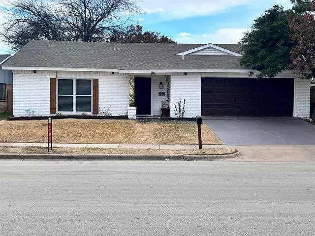 Fort Worth, TX 76137,4117 Longstraw Drive