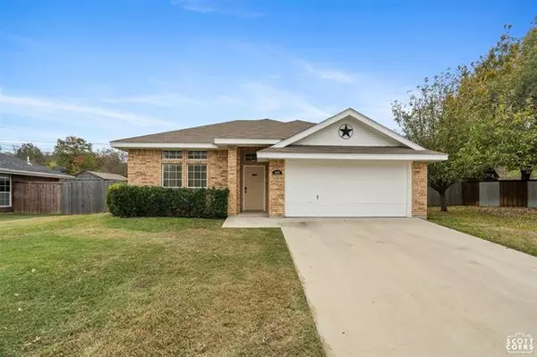 4426 Brookdale Drive, Brownwood, TX 76801