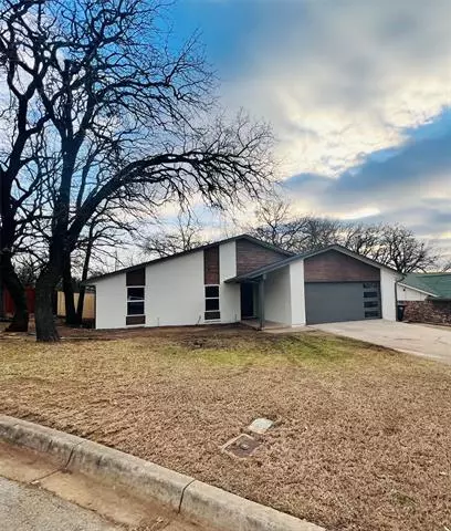 Fort Worth, TX 76120,7612 Ripple Creek Court