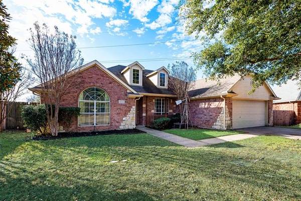 6034 Bentwood Drive, Midlothian, TX 76065