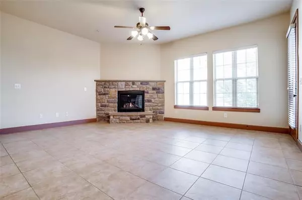 Irving, TX 75039,6631 Via Positano #301