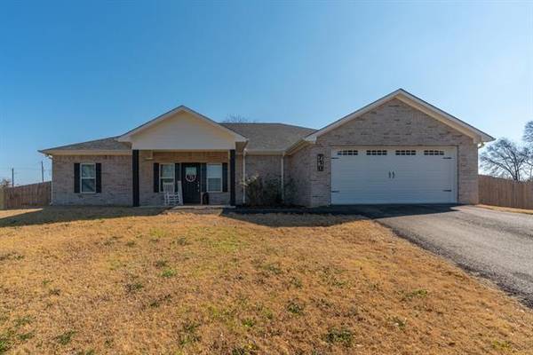 710 Gaskins,  Como,  TX 75431