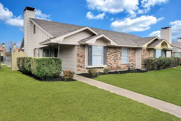 108 Kings Row, Garland, TX 75043