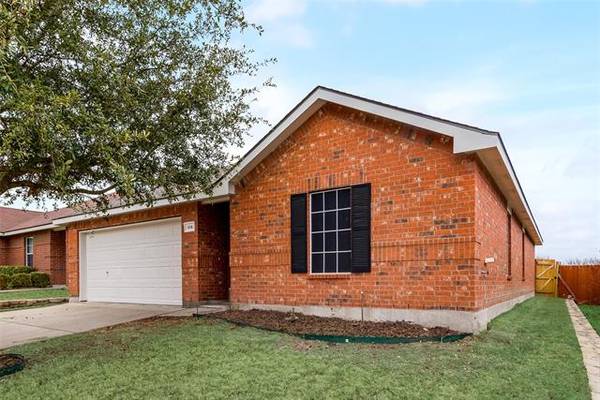 614 Lincoln Avenue, Lavon, TX 75166