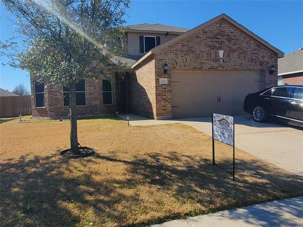 12817 Kingsgate Drive, Rhome, TX 76078