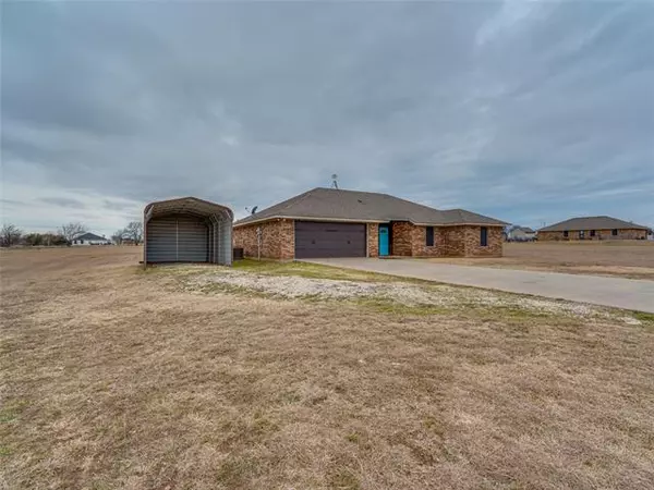 Waxahachie, TX 75167,620 Grassy Court