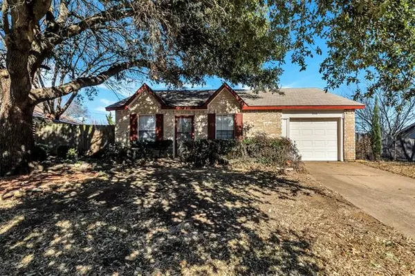 Burleson, TX 76028,844 Pine Mountain Drive