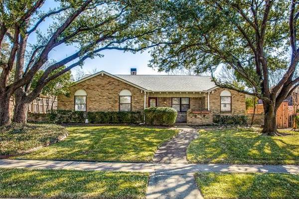 13848 Far Hills Lane, Dallas, TX 75240