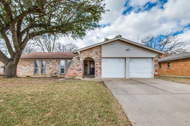 2714 Concord Drive, Arlington, TX 76014