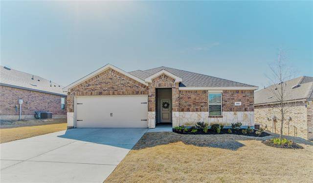 952 English Drive, Aubrey, TX 76227