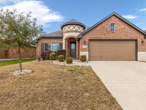 11916 Bellegrove Road, Burleson, TX 76028