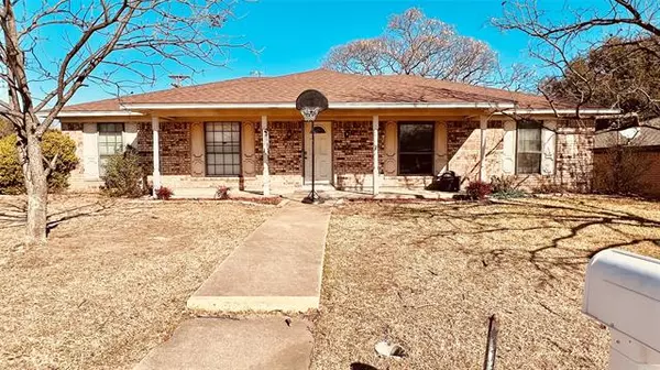 1340 Royster Road, Fort Worth, TX 76134