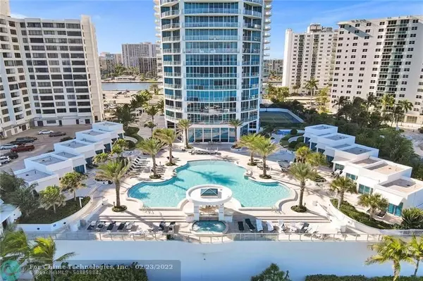 Hollywood, FL 33019,3101 S Ocean Dr  #3005