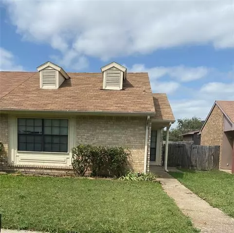 7233 Pineberry Road, Dallas, TX 75249