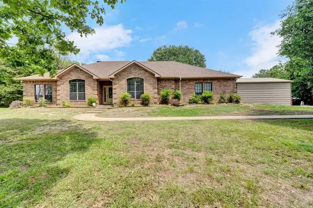 3900 County Road 1436, Athens, TX 75751