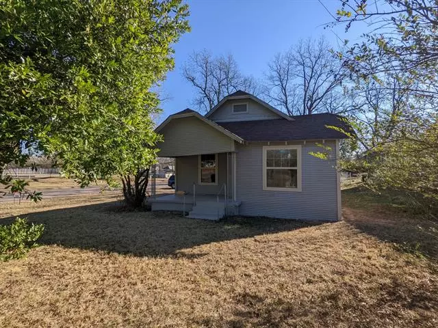 400 W Elm Street, Denison, TX 75020