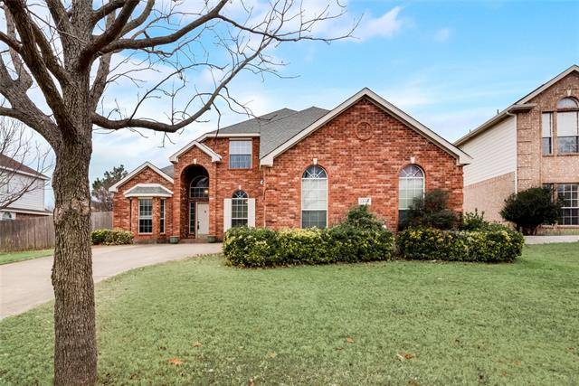 2809 Saint Mark Drive, Mansfield, TX 76063