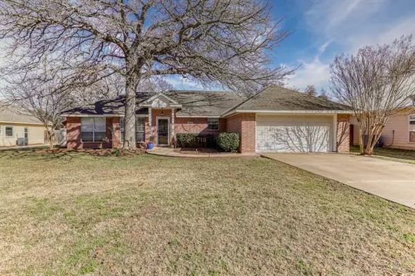 3713 Winding Way, Granbury, TX 76049